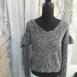 💃DEREK HEART Marled Grey Ruffle Sleeve Sweater💃